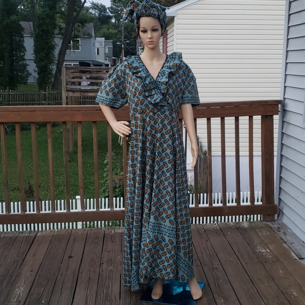 SOLD💢GORGIOUS WOMEN'S AFRICAN WAX RUFFLE FLOWY DRESS